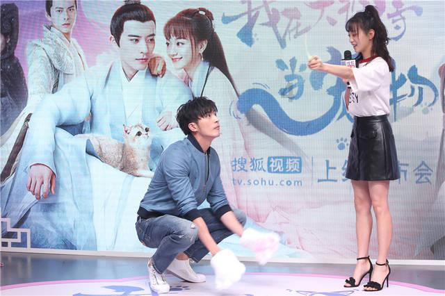 多彩时尚美发沙龙